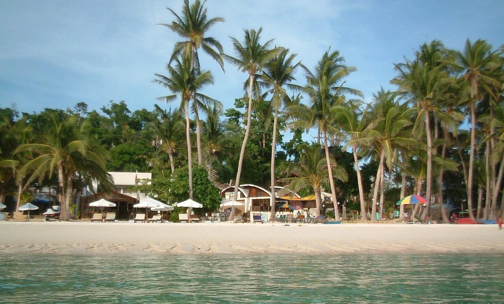 Island Jewel Inn Manoc-Manoc Exterior photo